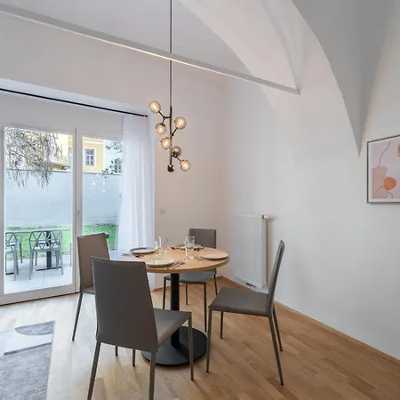 Premium In Altstadtnaehe