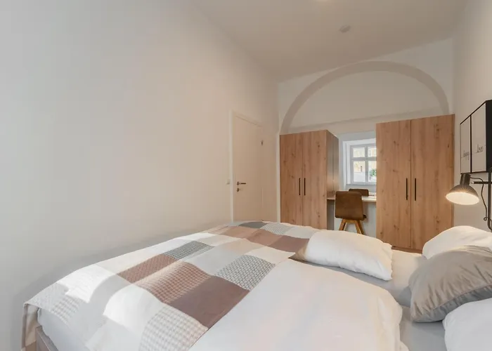 Premium Im Stadtzentrum Апартаменти Грац